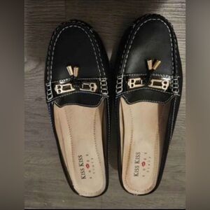 Kiss Kiss Loafers, size 8